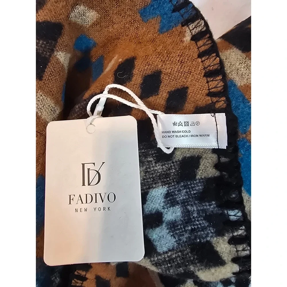 FADIVO NEW‎ YORK Southwest Print Open Front Poncho Shawl Wrap New